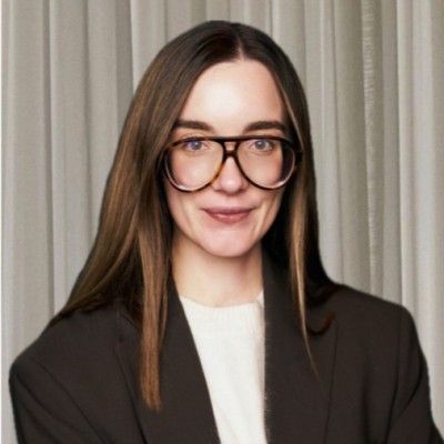 Portrait photo, Mona Kühlewind